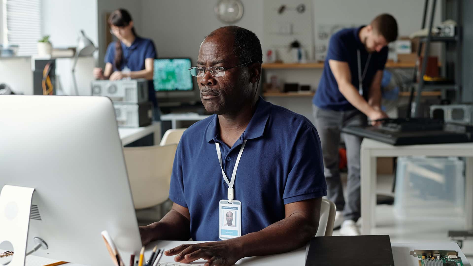 ISTQB Stock 0009 serious worker of repair service center 2024 02 27 00 31 53 utc